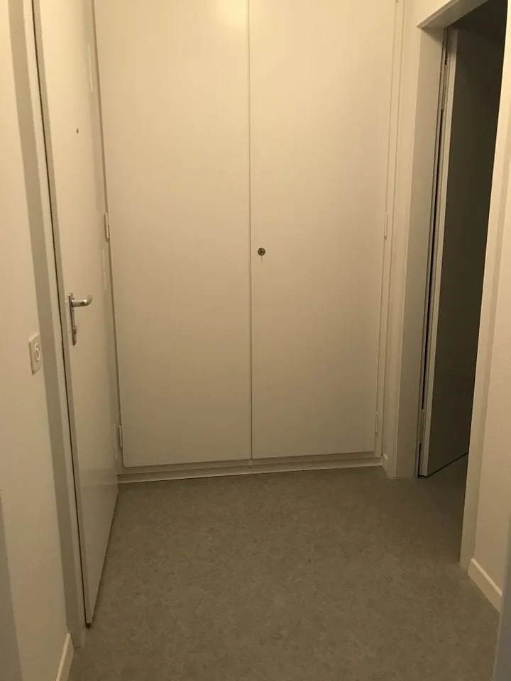 Appartement 2 pièces, 1er étage droite