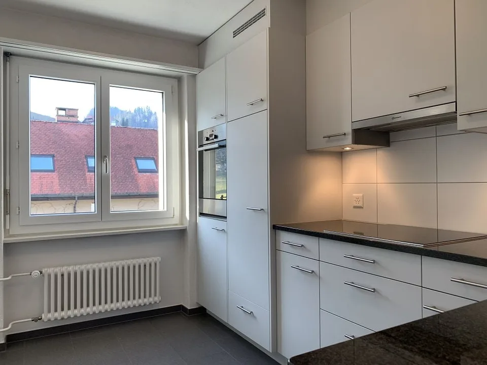 3 1/2-Zimmerwohnung, Parterre rechts