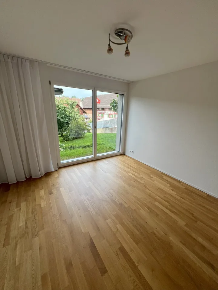 Attraktive und topmoderne 3.5-Zimmerwohnung in Bussnang zu vermieten – Foto 6 von 10