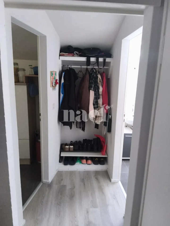 Bello appartamento di 2 locali a Landeron