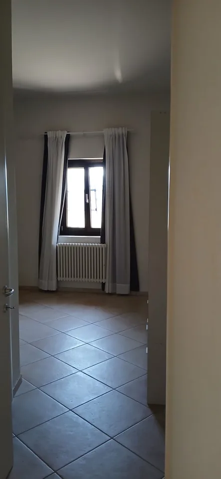 Coldrerio nous louons dans une maison historique rénovée 3.5 pièces