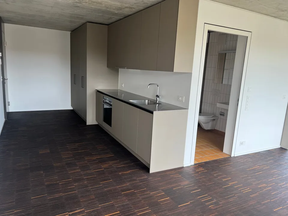Eine Wohnung mit umlaufenden Balkon? Ihr Warten hat ein Ende!