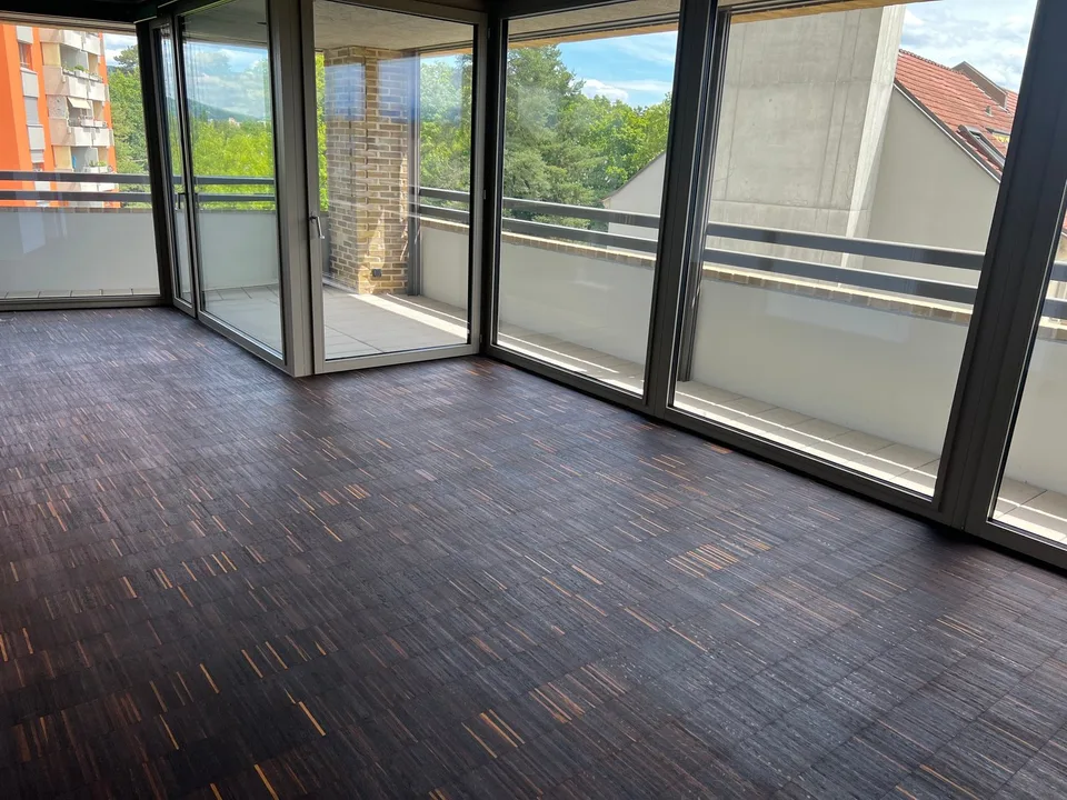 Eine Wohnung mit umlaufenden Balkon? Ihr Warten hat ein Ende!