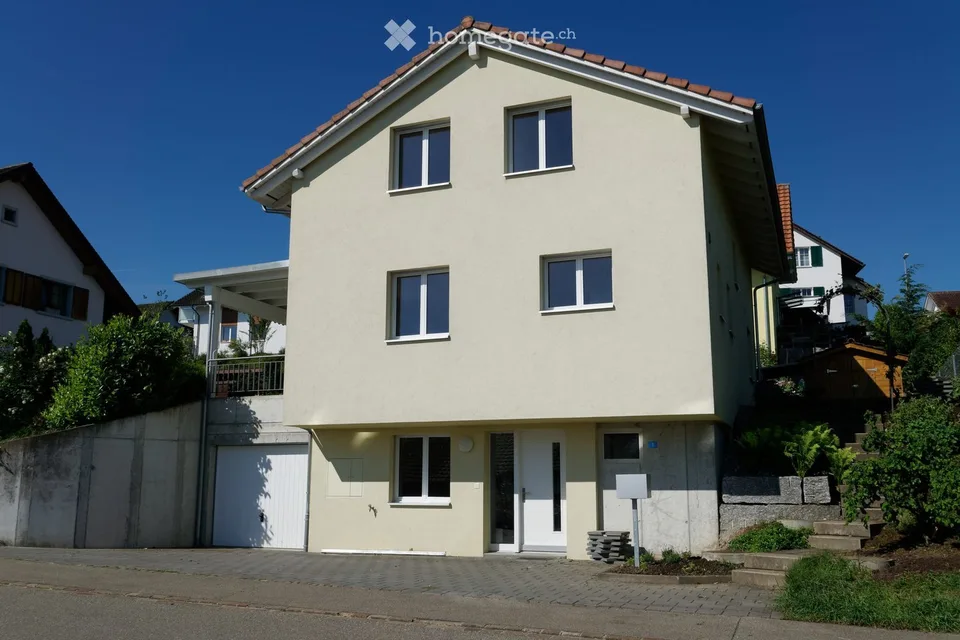7.5 Zimmer Einfamilienhaus