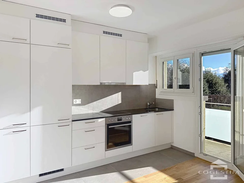 Appartement de 3.5 pièces à deux pas du lac