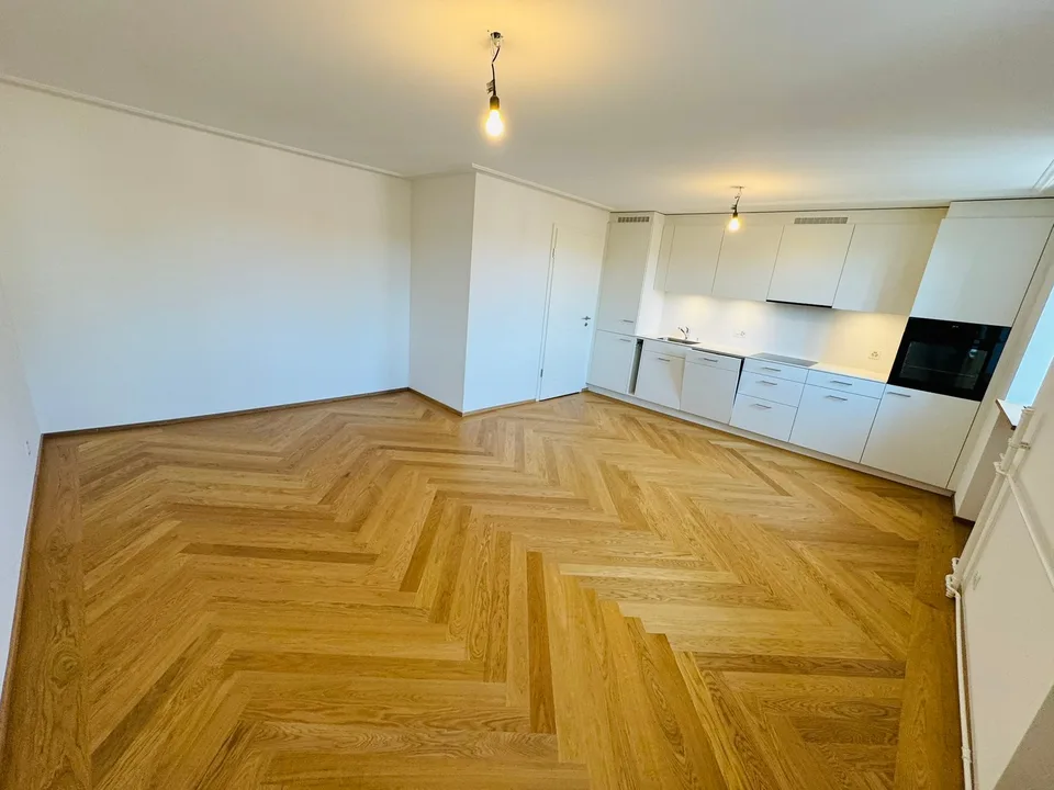 Incantevole appartamento di 2 camere in un edificio storico, in buona posizione