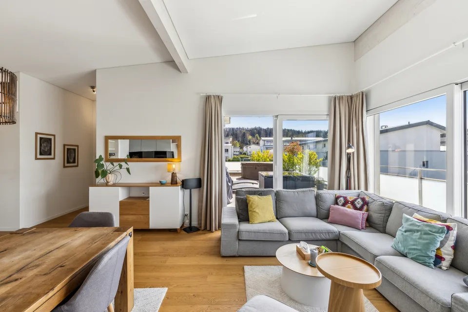 EXCLUSIVITÉ I Magnifique attique de 4,5 pièces avec grande terrasse