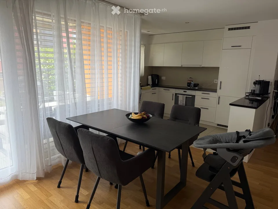 Grosszügige 3.5-Zimmer-Wohnung mit Garten ab 1.10.2026