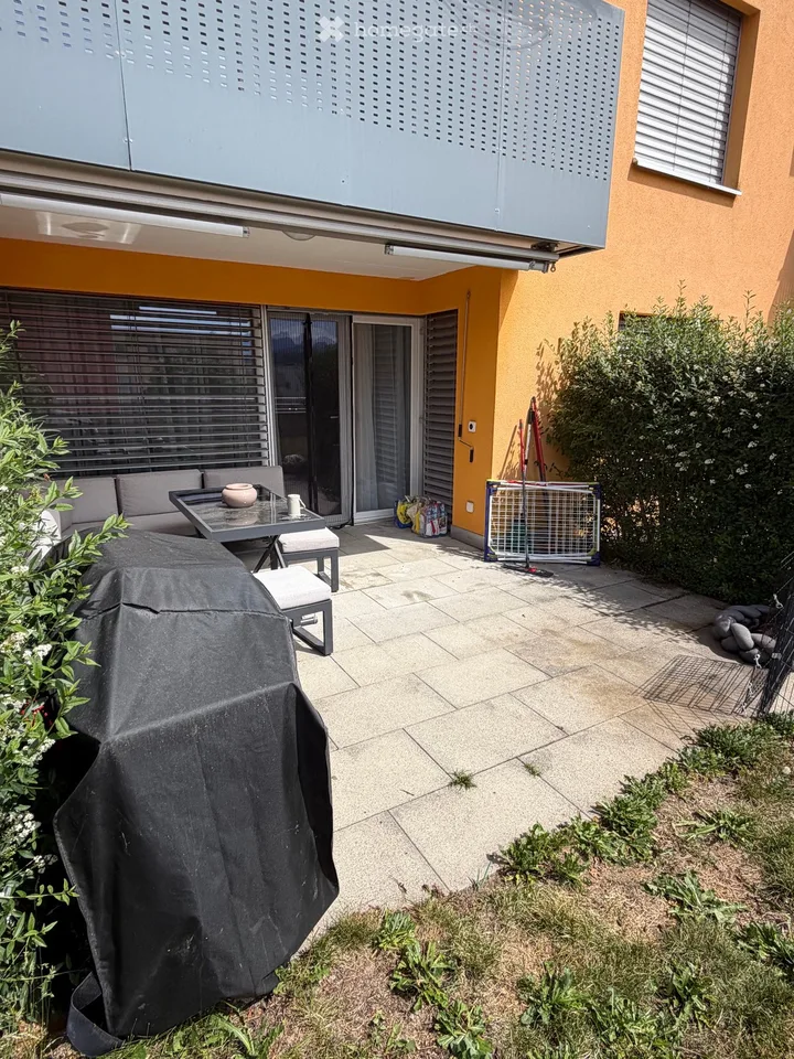 Grosszügige 3.5-Zimmer-Wohnung mit Garten ab 1.10.2026
