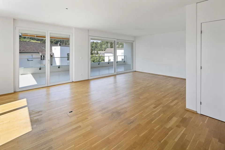 Moderne Wohnoase mit grosser Terrasse und viel Licht