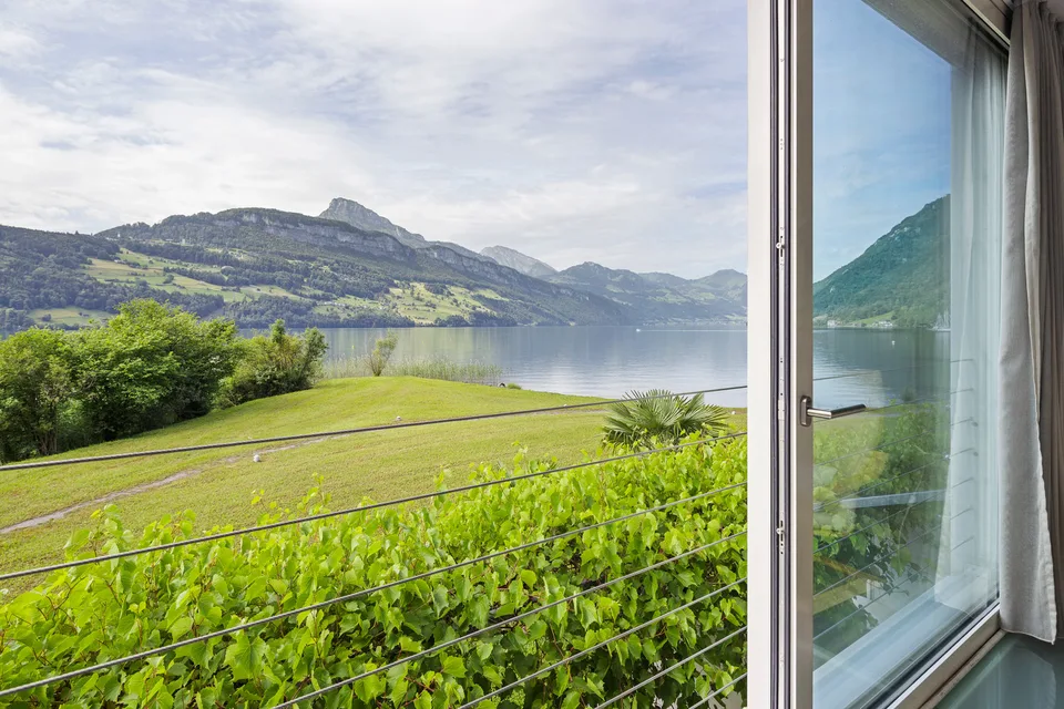 Residenza sul lago con spiaggia privata