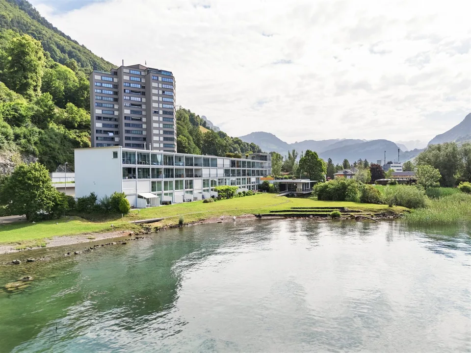 Residenza sul lago con spiaggia privata