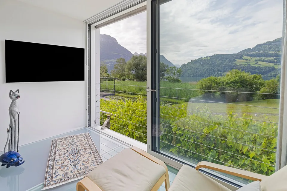 Residenza sul lago con spiaggia privata