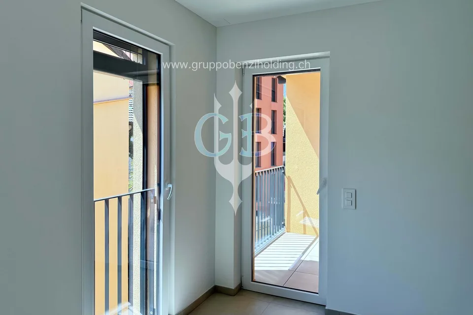 DIRECTEMENT DU PROMOTEUR - Giubiasco - Piazza Grande