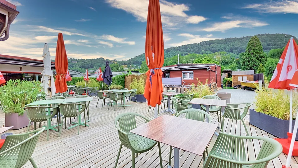 Opportunité rare : café-restaurant proche du lac à Cheyres / FR – photo 6 sur 13