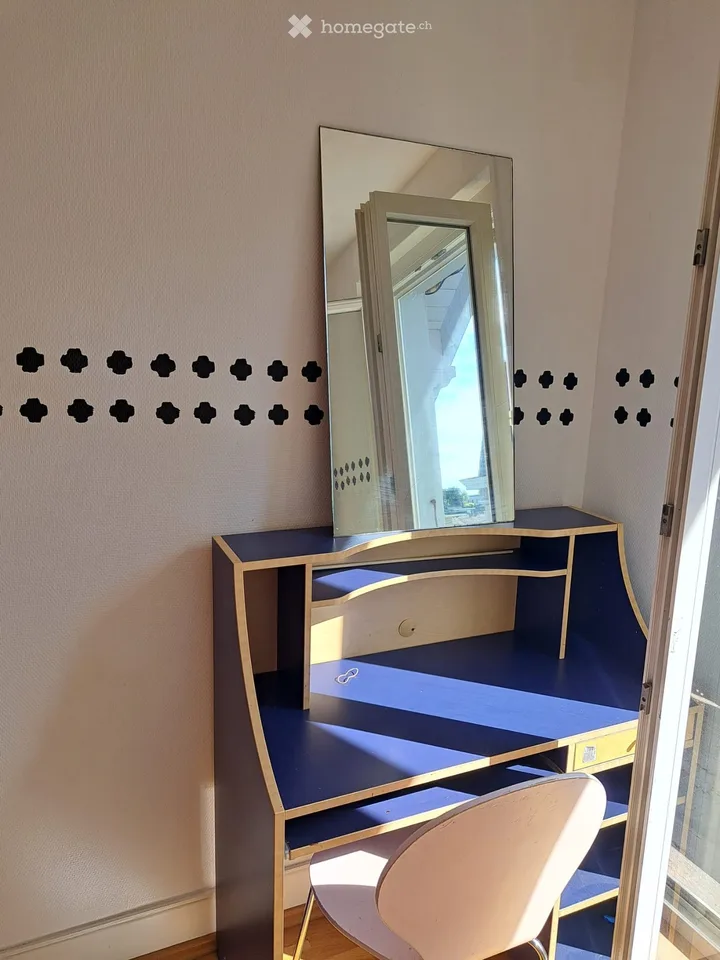 Chambre meublée à Lausanne /Furnished Room in Central Lausanne