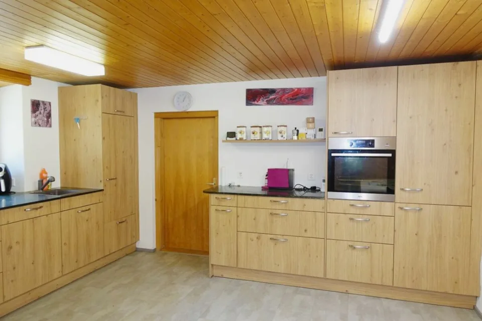 Casa bifamiliare con appartamento 2,5 locali e appartamento 3,5 locali