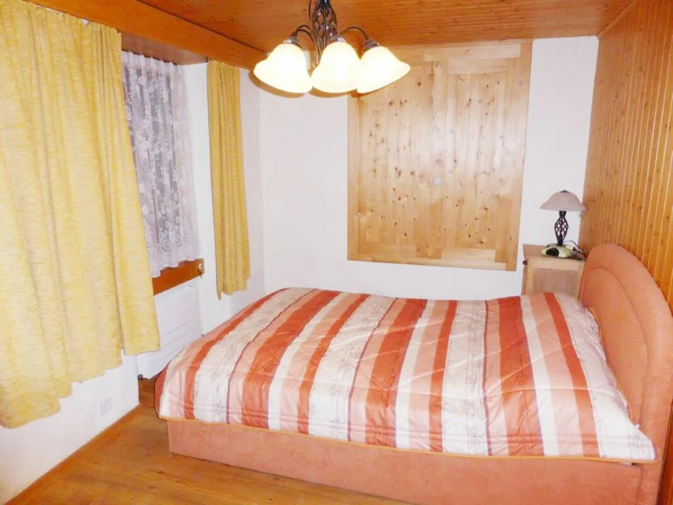 Casa bifamiliare con appartamento 2,5 locali e appartamento 3,5 locali