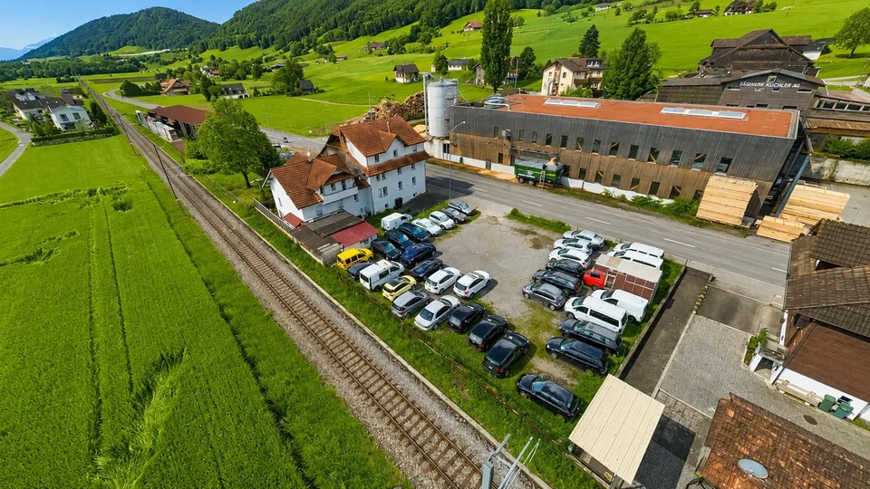 VOLLVERMIETET MIT BAULANDRESERVE (ARBEITSZONE III)
