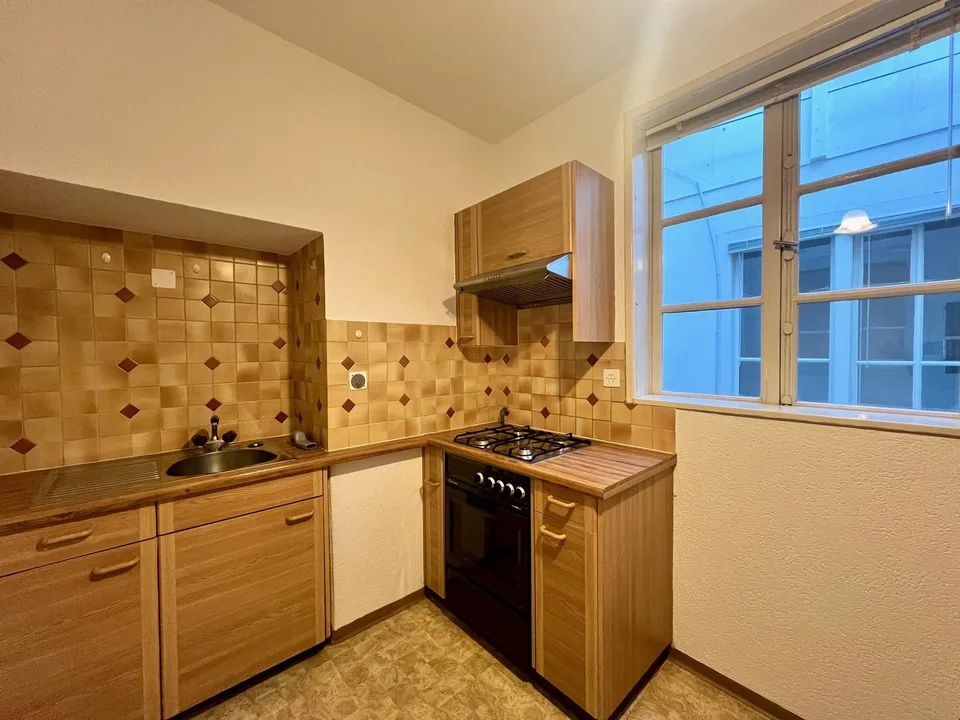 Grand appartement 1.5 pièces dans le centre-ville