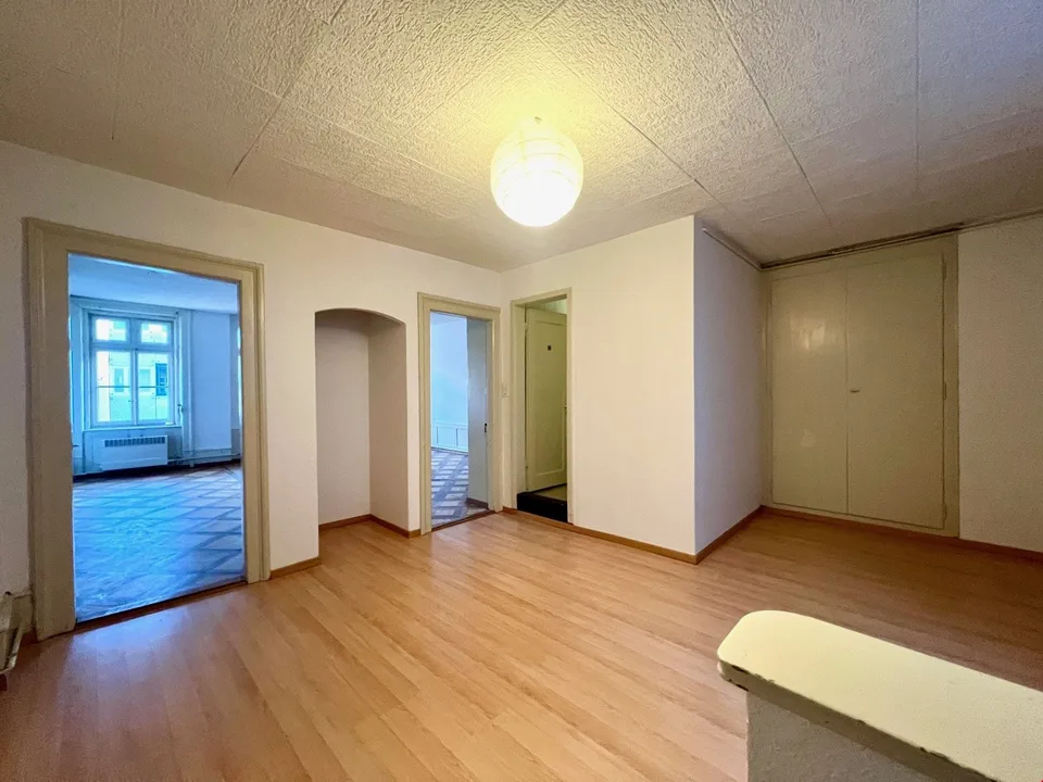 Grand appartement 1.5 pièces dans le centre-ville
