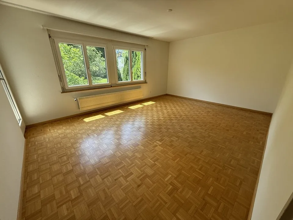 Schöne 5-Zimmer-Maisonettewohnung an ruhiger Lage