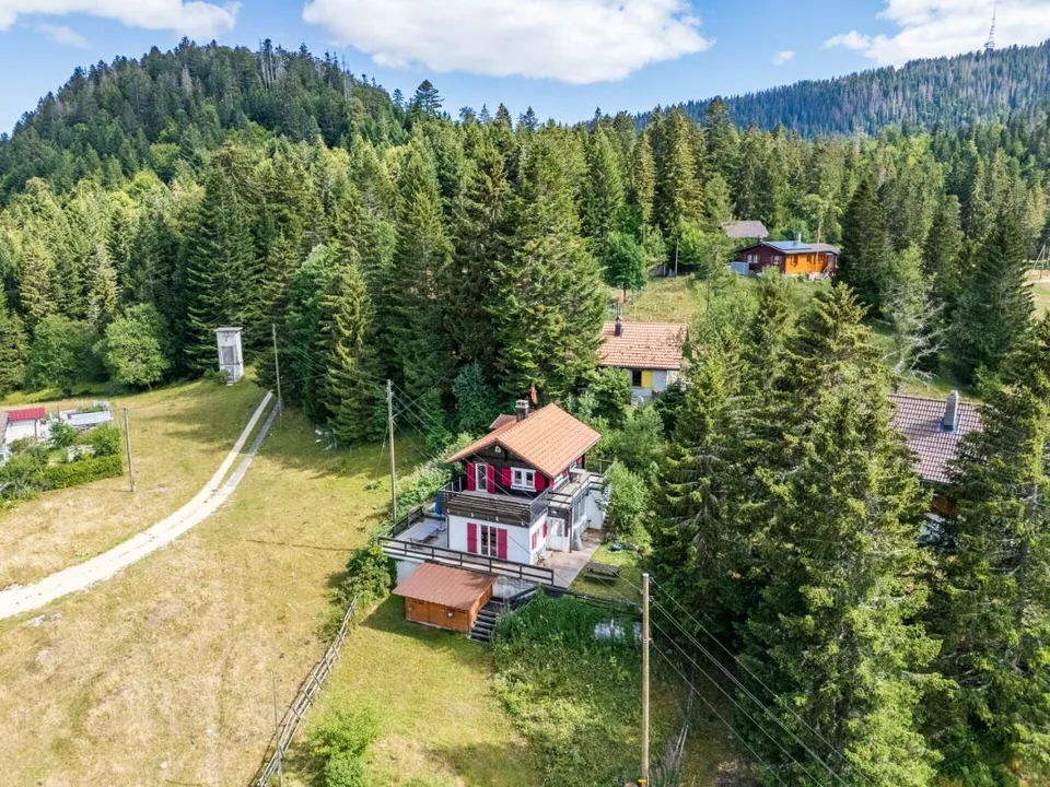 Ein Chalet, in dem Natur, Ruhe und Authentizität aufeinandertreffen.