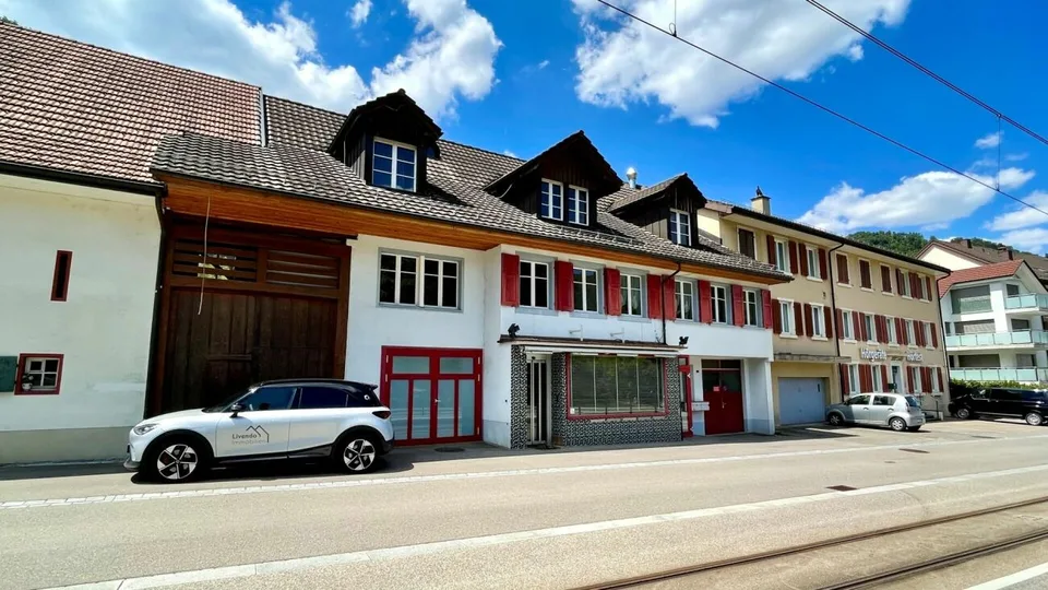 Wohn- und Geschäftshaus im Zentrum von Oberdorf