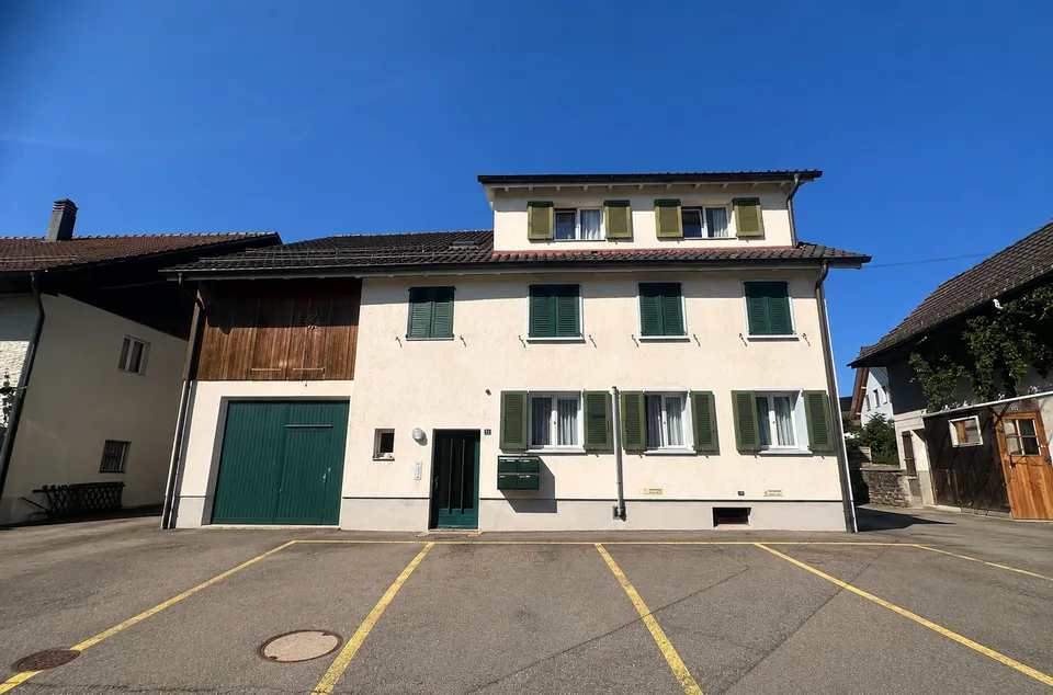 Grosszügiger, beheizter Lagerraum in Bonstetten