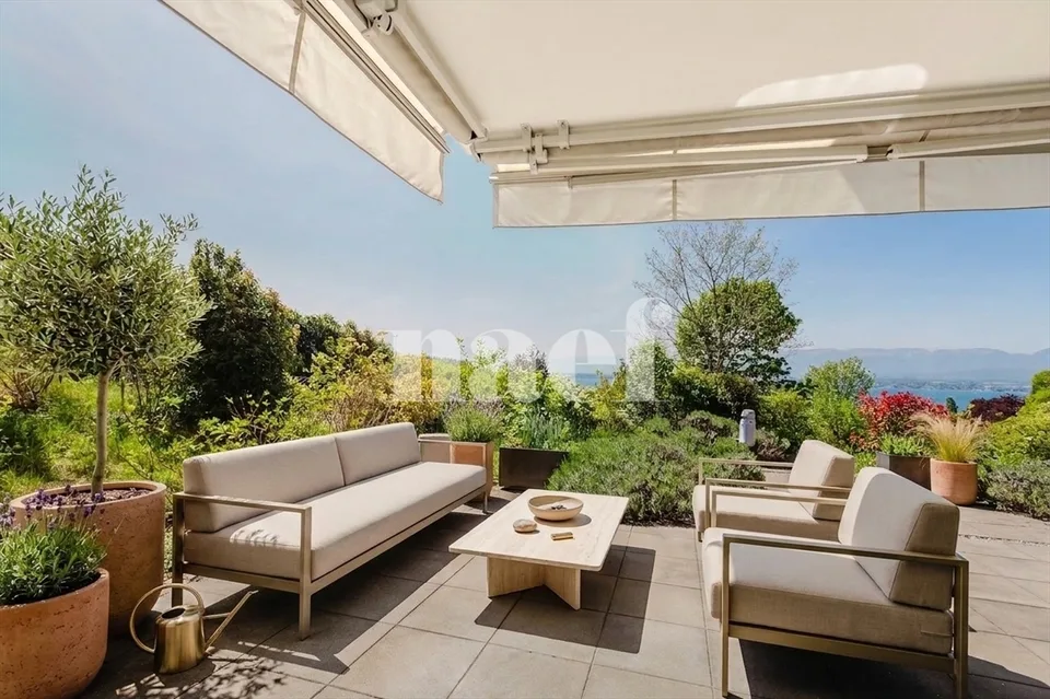 Superbe rez-de-jardin avec vue lac
