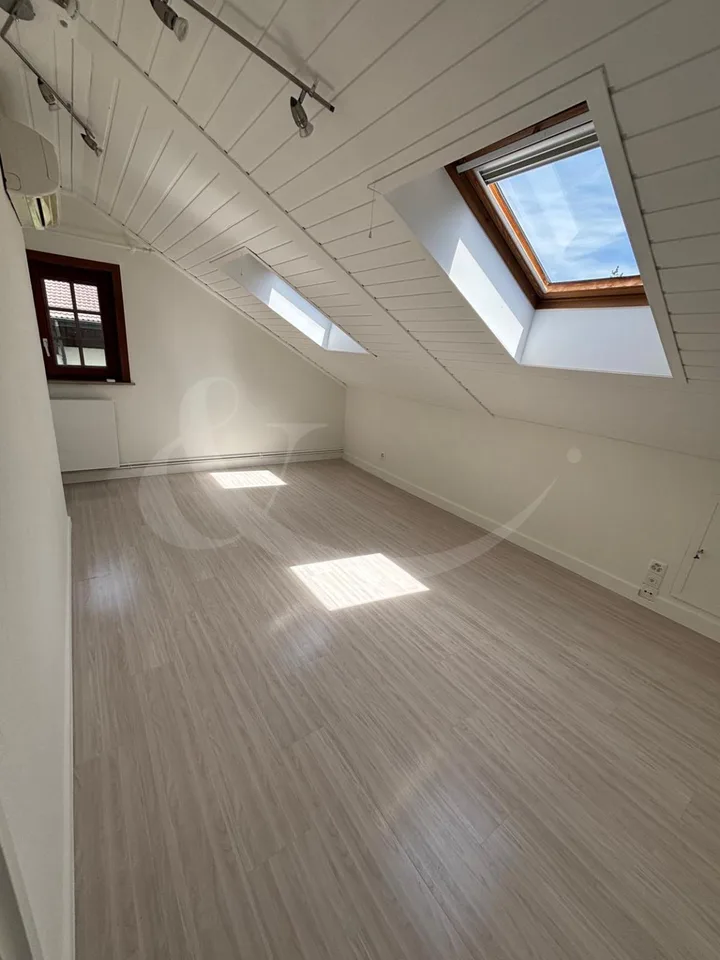 Ch. des Marais 3A, Semi-detached villa with terrace and parking space