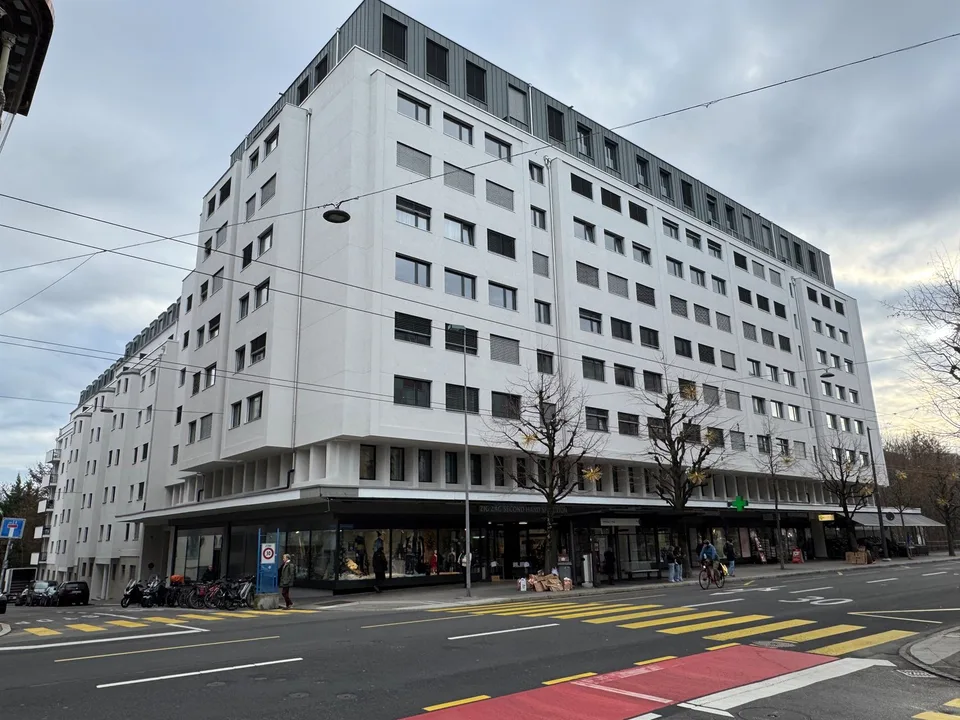 Sommerangebot: Einstellhallenplatz im Herzen von Fribourg zu vermieten!