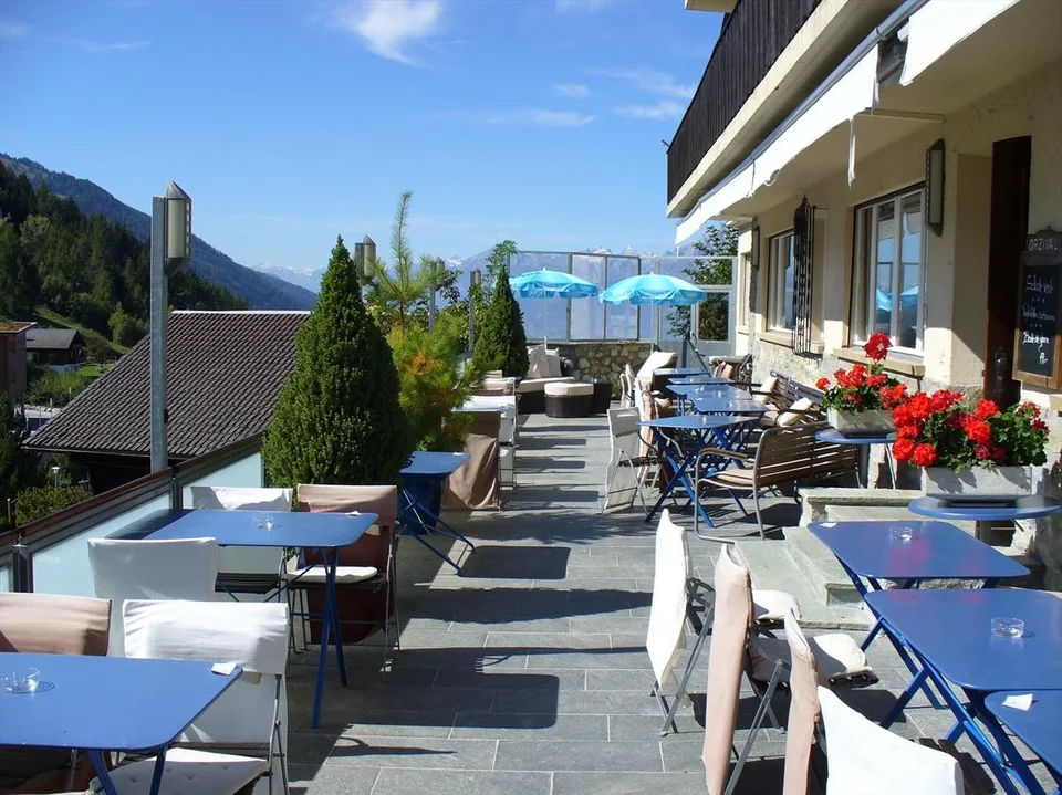 Orzival Inn