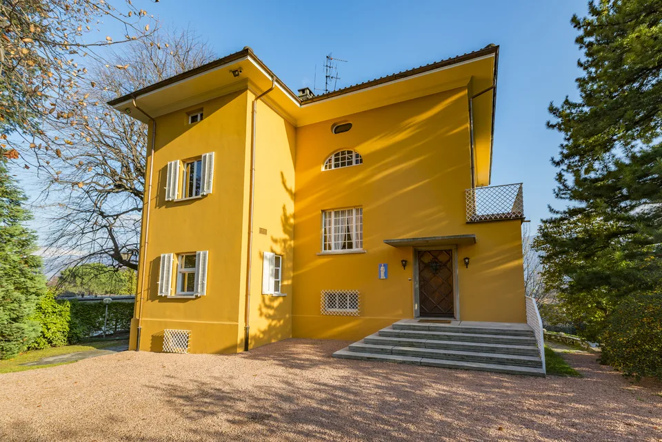 Villa storica con parco privato alle porte di Lugano