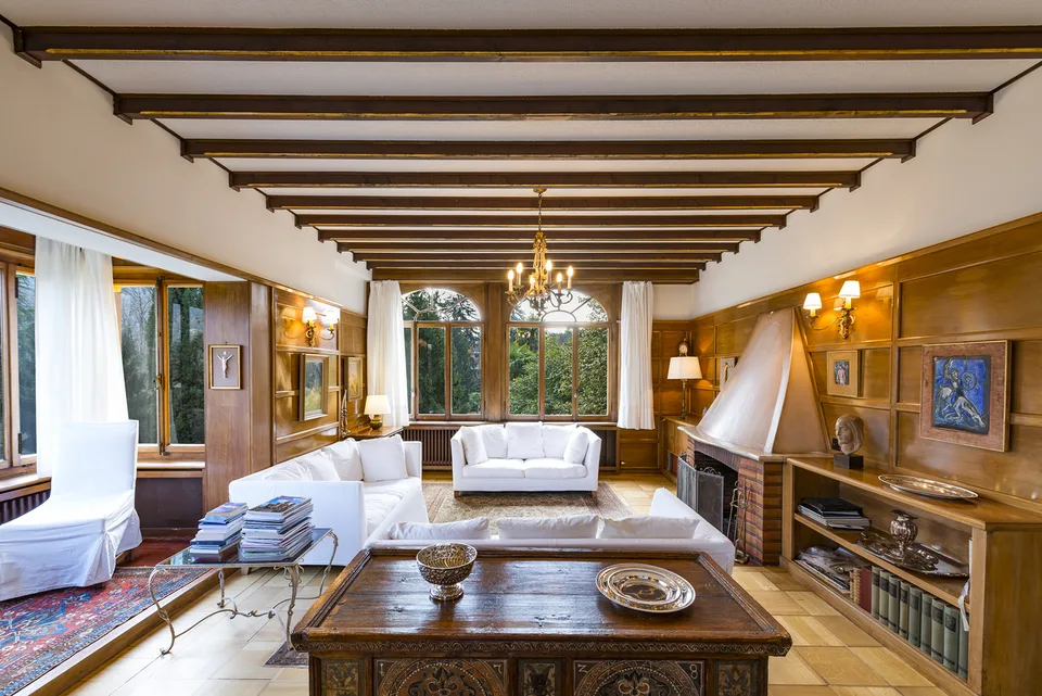 Villa storica con parco privato alle porte di Lugano