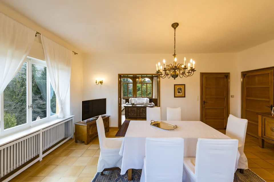 Villa storica con parco privato alle porte di Lugano – Foto 6 von 13