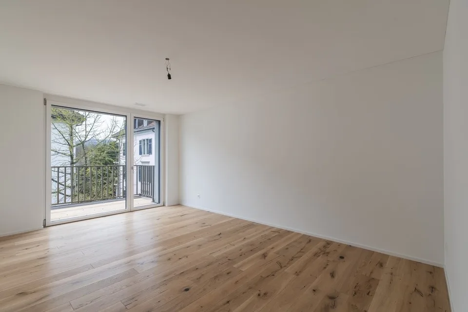 Bright 2.5-room apartment with charm in the heart of Zurich
