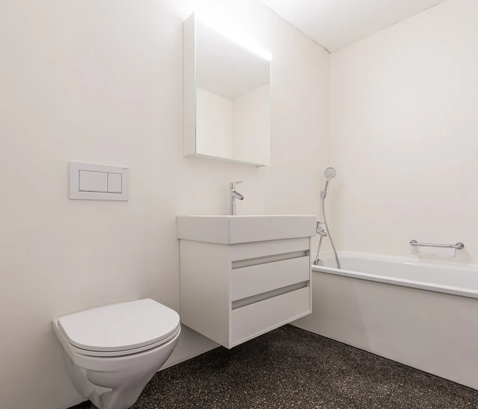 Bright 2.5-room apartment with charm in the heart of Zurich
