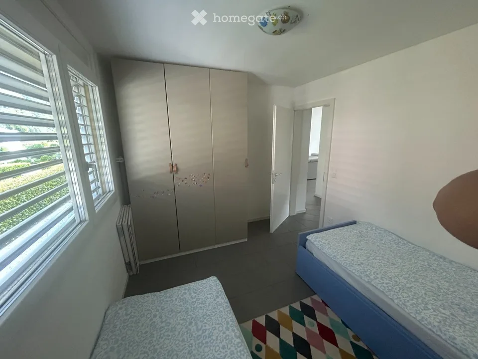 Melano: 3½-Zimmer-Wohnung mit Terrasse zu vermieten