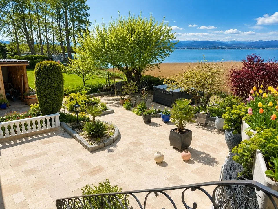 6.5-Zimmer-Chalet mit Seeblick in Chevroux kaufen - 2 Wohneinheiten