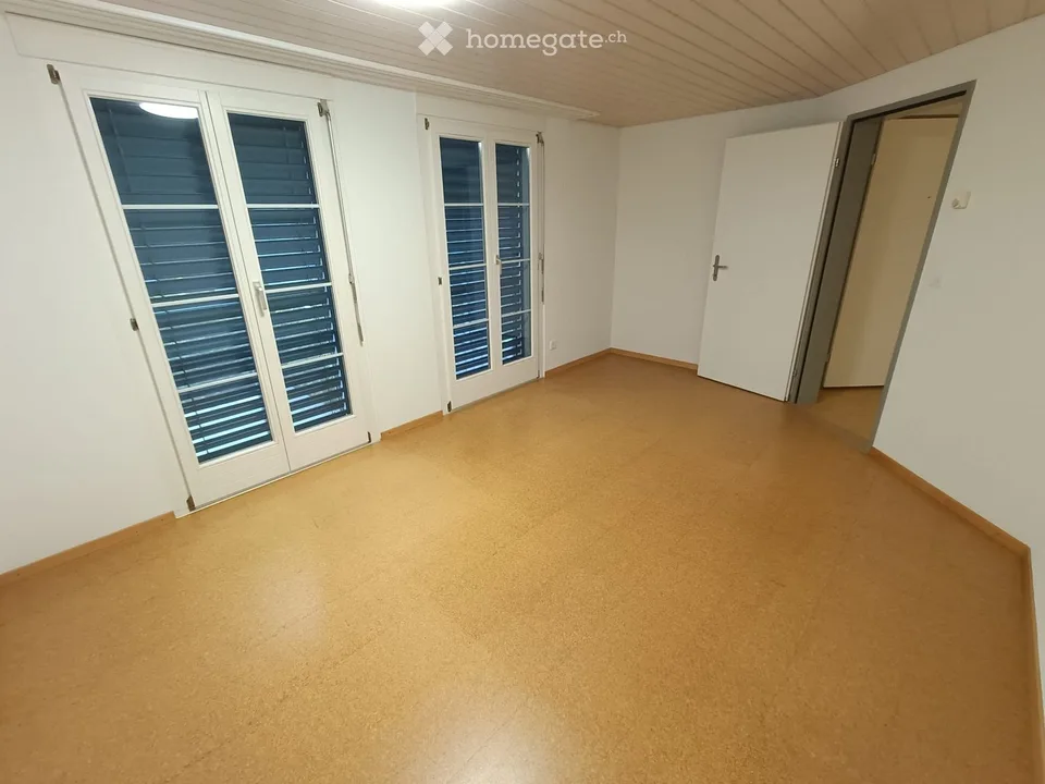 Appartement lumineux et spacieux de 3,5 pièces dans un quartier familial à partir du 01.11.2026