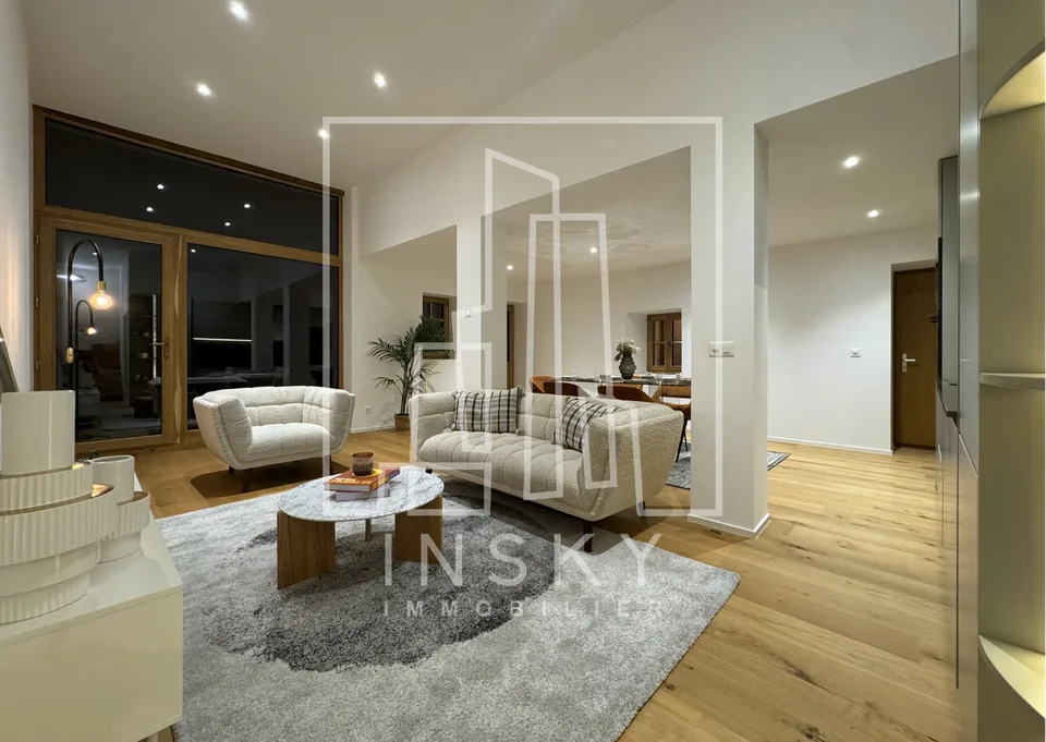 Maison triplex d'exception entièrement rénové de 5,5 pièces -