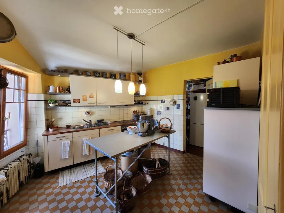Prächtiges 5.5-Zimmer-Wohnung + Veranda in Ballaigues