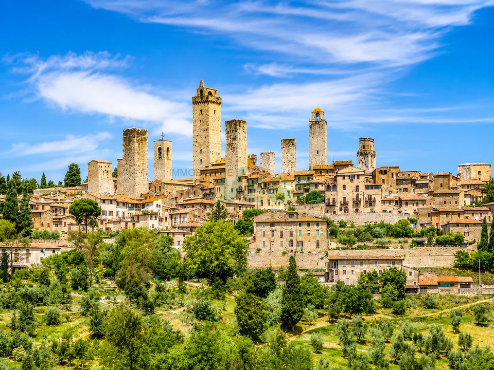 Splendida grande proprietà alle porte di San Gimignano/Toscana