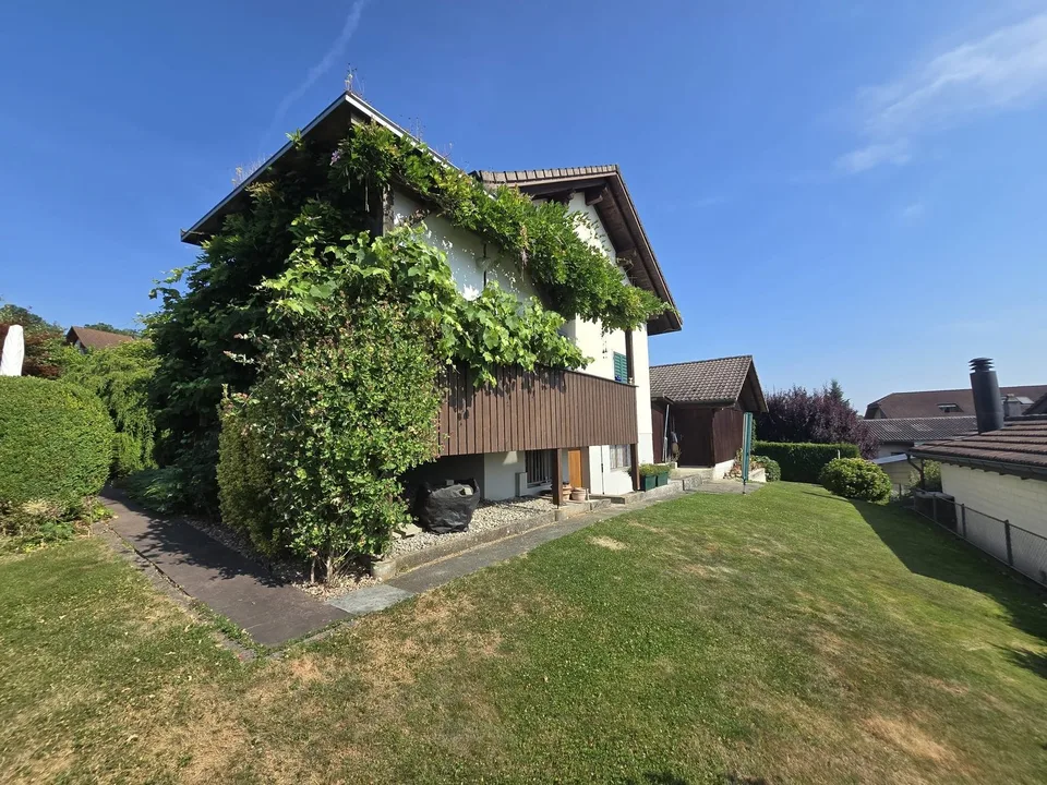 5,5 Zimmer Einfamilienhaus mit grossem Garten