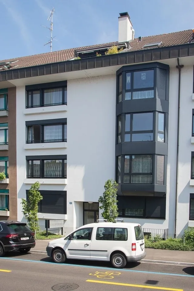 Einstellhallenplatz an zentraler Lage in Basel