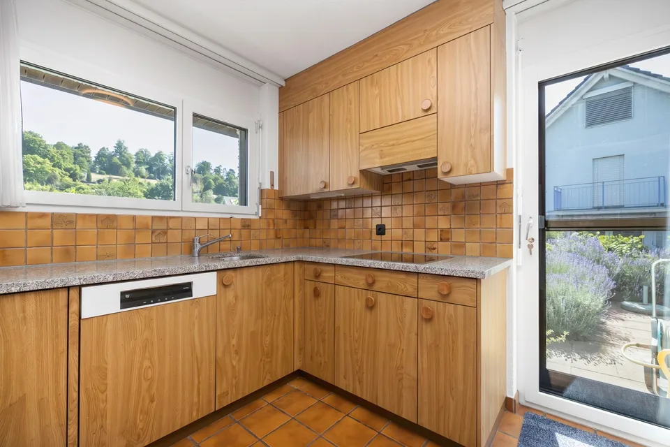 Casa familiare con giardino