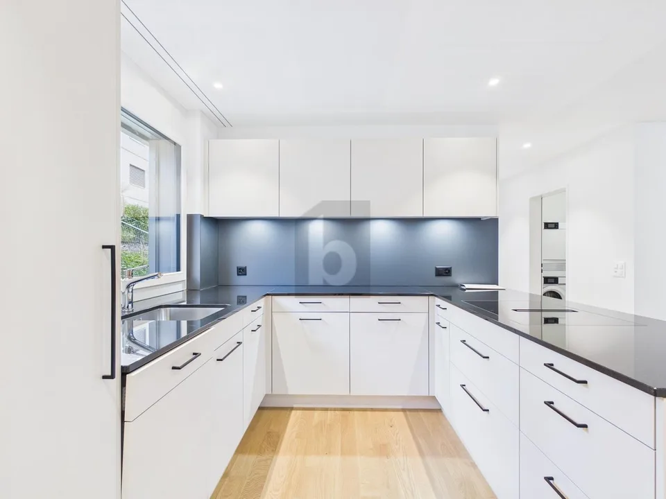 Modern with private seating area