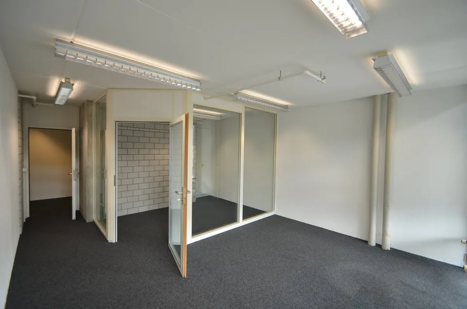 580m2 con stanze ben divise solo per te?! Noi abbiamo la soluzione. – foto 11 di 14