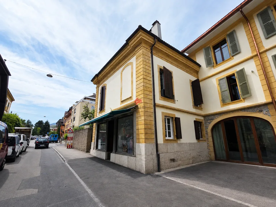 Charming residence with potential